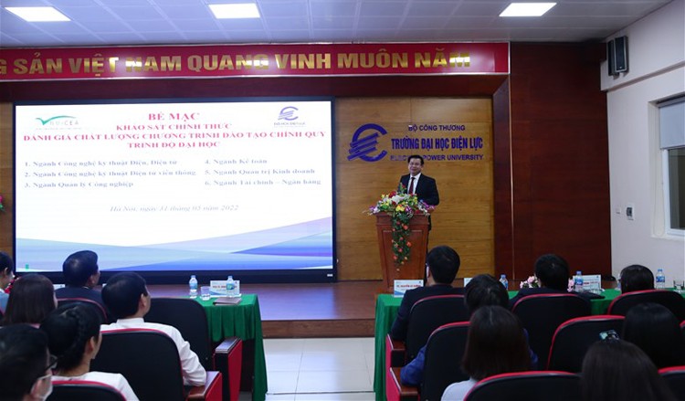 Trường Đại học Điện lực bế mạc đợt khảo sát chính thức 06 Chương trình đào tạo Trường Đại học Điện lực bế mạc đợt khảo sát chính thức 06 Chương trình đào tạo