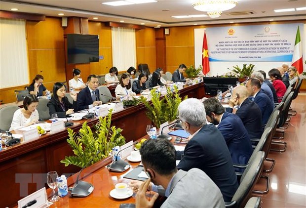 Viet Nam-Italy thong nhat nhieu ke hoach ve hop tac thuong mai hinh anh 1