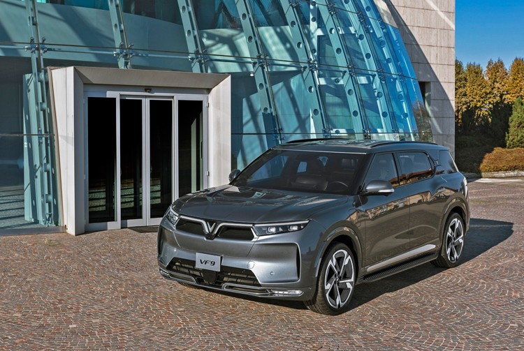 VinFast công bố chính sách cố định giá thuê pin ô tô điện tại Việt Nam VinFast công bố chính sách cố định giá thuê pin ô tô điện tại Việt Nam