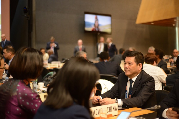 Ngày thứ hai của MC12: Các bộ trưởng thảo luận 3 trọng tâm lớn Ngày thứ hai của MC12: Các bộ trưởng thảo luận 3 trọng tâm lớn