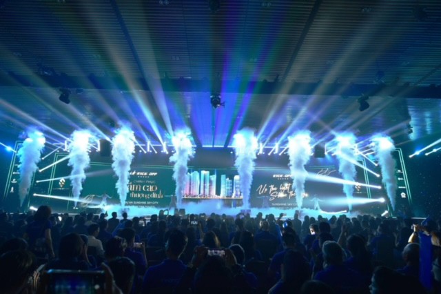 Bùng nổ tinh thần “chinh phục tầm cao thượng đỉnh” cùng Sunshine Sky City Bùng nổ tinh thần “chinh phục tầm cao thượng đỉnh” cùng Sunshine Sky City