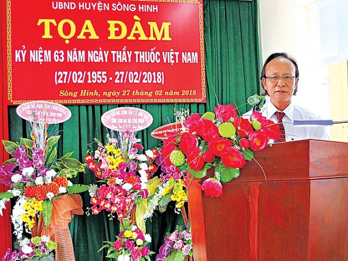 Trung tâm Y tế huyện Sông Hinh: Xứng danh "Lương y như từ mẫu" trung tam y te huyen song hinh xung danh luong y nhu tu mau