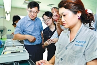 quang ngai cong nghiep ho tro dong vai tro chu luc