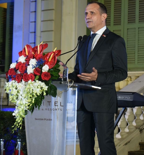 Việt Nam - Pháp: Tăng cường hợp tác trên nhiều lĩnh vực viet nam phap tang cuong hop tac tren nhieu linh vuc