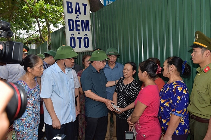 pho thu tuong trinh dinh dung kiem tra chi dao xu ly tinh trang sat lo khan cap o hoa binh