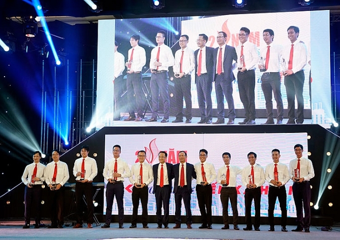 Mừng kỷ niệm 20 năm KVT - GPP Dinh Cố mung ky niem 20 nam kvt gpp dinh co