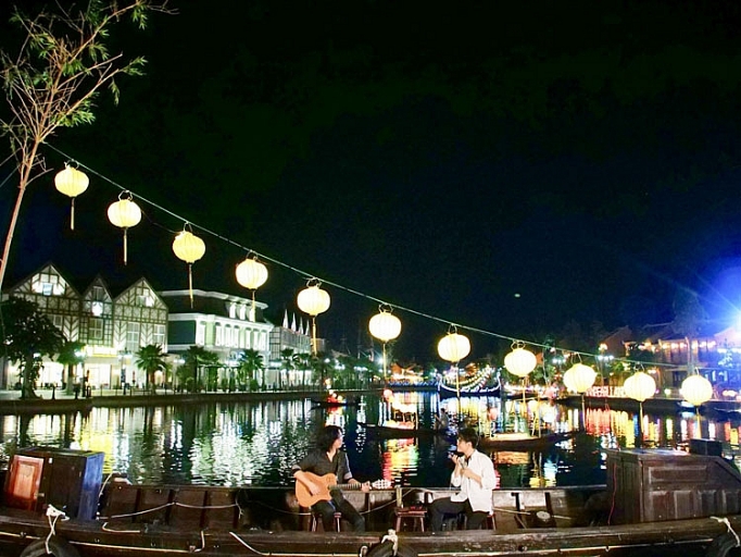 Cận cảnh khu nghỉ dưỡng 5 sao đẹp như tranh – nơi Hà Anh Tuấn đăng đàn bán vé concert can canh khu nghi duong 5 sao dep nhu tranh noi ha anh tuan dang dan ban ve concert