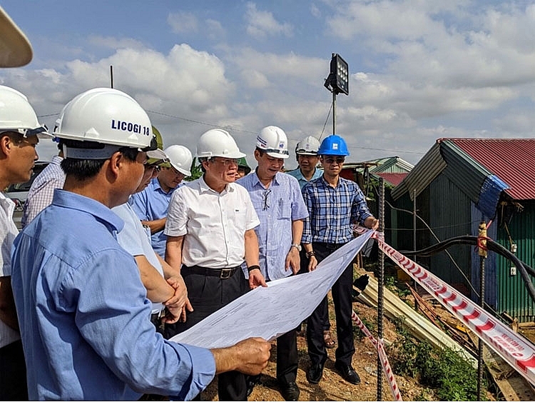 khong de cham viec ban giao mat bang lam anh huong den tien do chung cua du an