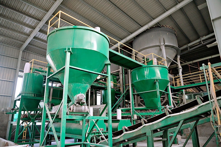 Thạch cao nhân tạo làm phụ gia xi măng chế biến từ bã thải của Công ty DAP – Vinachem: Đã có đầu ra Thạch cao nhân tạo làm phụ gia xi măng chế biến từ bã thải của Công ty DAP – Vinachem: Đã có đầu ra