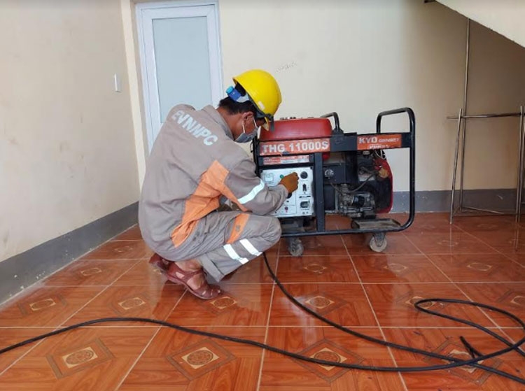 PC Sơn La: Cung cấp điện an toàn liên tục cho kỳ thi tốt nghiệp THPT quốc gia năm 2021