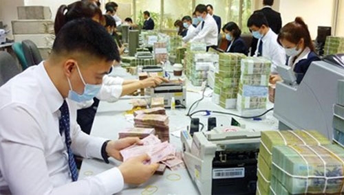 Tín dụng tiếp tục tăng? Tín dụng tiếp tục tăng?