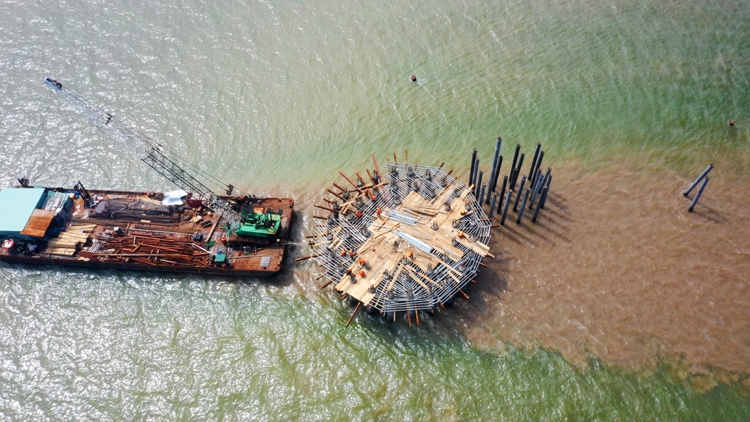 Nhà máy điện gió Đông Hải 1 với mức đầu tư gần 5.000 tỷ đồng đang thành hình