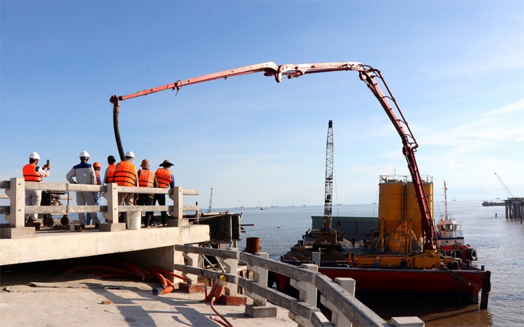 Nhà máy điện gió Đông Hải 1 với mức đầu tư gần 5.000 tỷ đồng đang thành hình