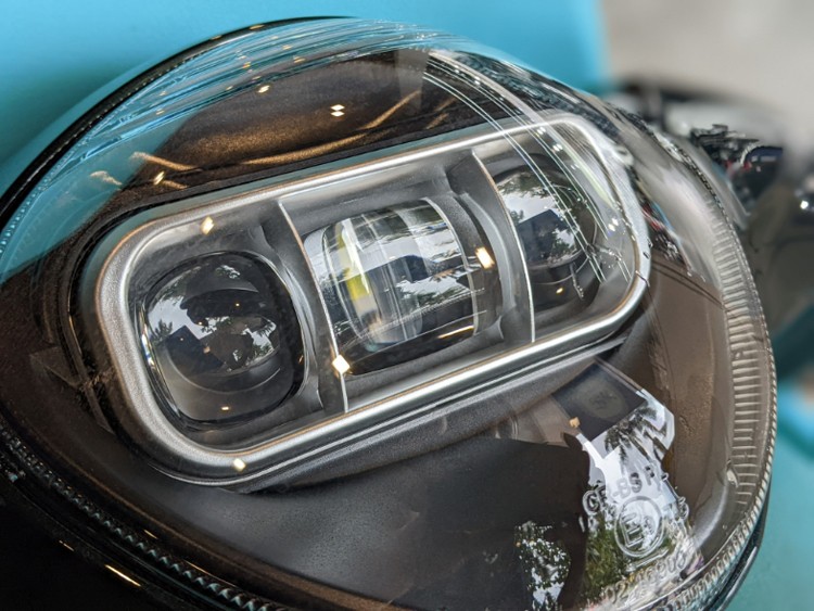 VinFast Feliz S: Giá hợp lý, phụ tùng “xịn”, thay thế hoàn hảo xe xăng VinFast Feliz S: Giá hợp lý, phụ tùng “xịn”, thay thế hoàn hảo xe xăng