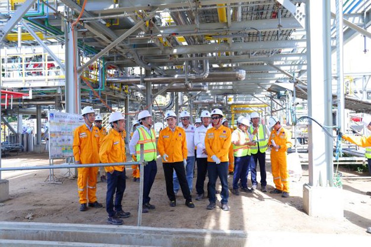 Phó Tổng giám đốc PVN Lê Xuân Huyên làm việc tại PV GAS Vũng Tàu Phó Tổng giám đốc PVN Lê Xuân Huyên làm việc tại PV GAS Vũng Tàu