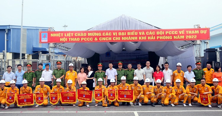 Sôi nổi Hội thao phòng cháy chữa cháy và cứu nạn cứu hộ Chi nhánh Khí Hải Phòng năm 2022 Sôi nổi Hội thao phòng cháy chữa cháy và cứu nạn cứu hộ Chi nhánh Khí Hải Phòng năm 2022