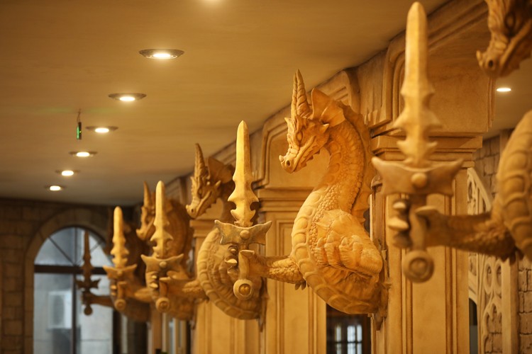 Khám phá những bí mật tại Lâu đài Mặt trăng trên đỉnh Bà Nà Hills Khám phá những bí mật tại Lâu đài Mặt trăng trên đỉnh Bà Nà Hills