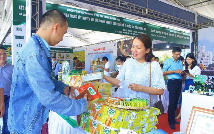 Xúc tiến thương mại: Hỗ trợ đúng và trúng Xúc tiến thương mại: Hỗ trợ đúng và trúng