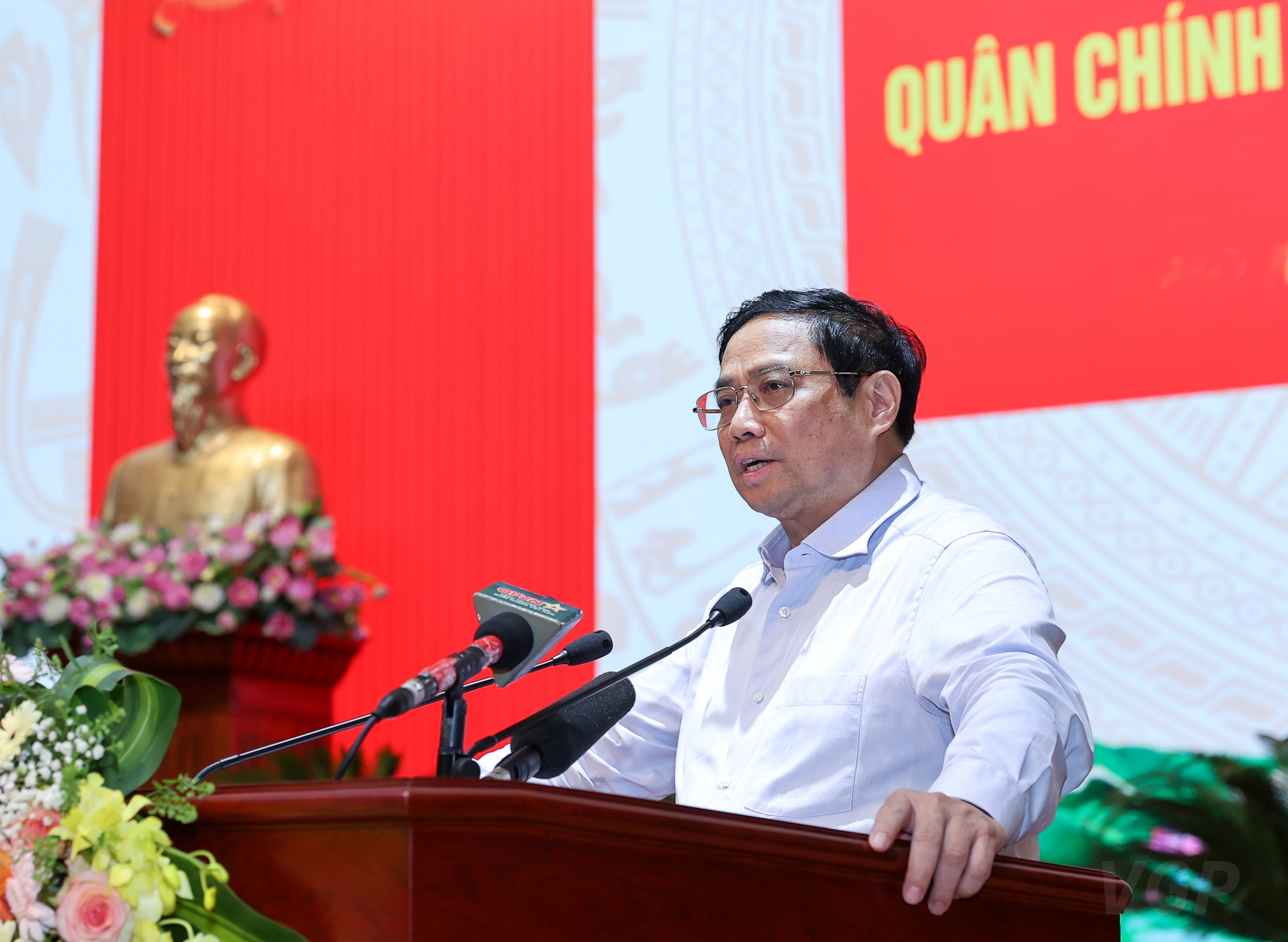 Thủ tướng: Bảo vệ vững chắc độc lập, chủ quyền, toàn vẹn lãnh thổ, không để bị động, bất ngờ trong mọi tình huống - Ảnh 1. Thủ tướng: Bảo vệ vững chắc độc lập, chủ quyền, toàn vẹn lãnh thổ, không để bị động, bất ngờ trong mọi tình huống - Ảnh 1.