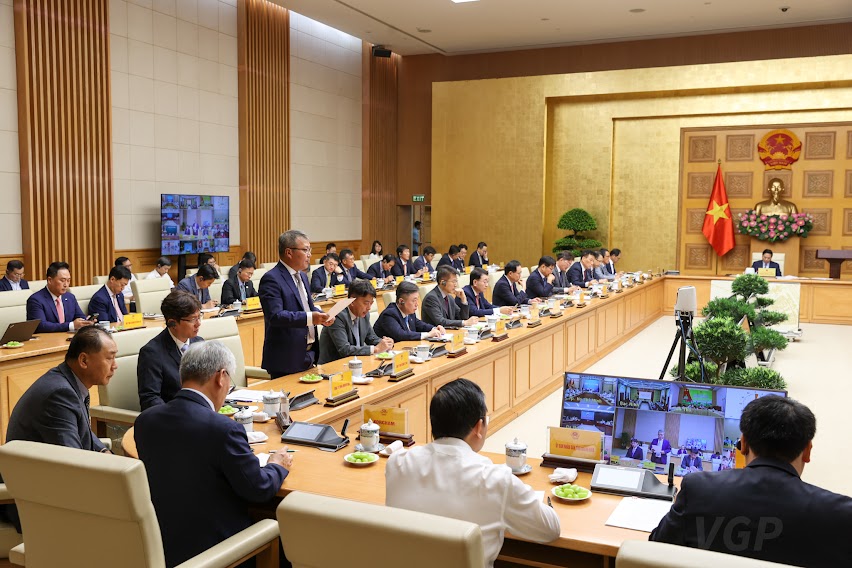 Đề nghị nhà đầu tư ‘hài hòa lợi ích, chia sẻ rủi ro’, góp phần đưa Việt Nam sớm trở thành một trung tâm trong chuỗi giá trị - Ảnh 4. Đề nghị nhà đầu tư ‘hài hòa lợi ích, chia sẻ rủi ro’, góp phần đưa Việt Nam sớm trở thành một trung tâm trong chuỗi giá trị - Ảnh 4.