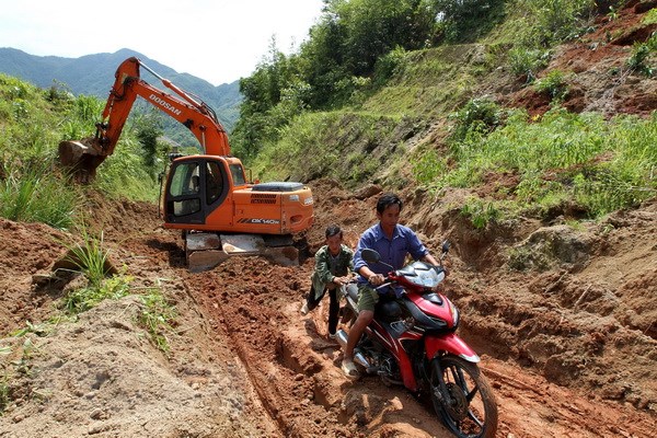 Ứng phó với mưa lớn và lũ quét, sạt lở đất ở khu vực vùng núi phía Bắc ung pho voi mua lon va lu quet sat lo dat o khu vuc vung nui phia bac