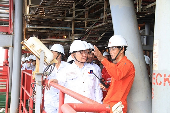 uy ban khoa hoc cong nghe va moi truong quoc hoi lam viec tai gian cntt 3 vietsovpetro