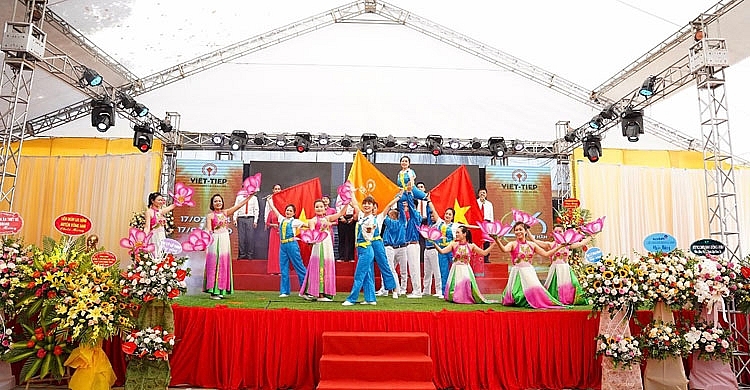 Công ty CP Khóa Việt-Tiệp: Vững vàng thương hiệu khóa Việt Công ty CP Khóa Việt Tiệp: Vững vàng thương hiệu khóa Việt