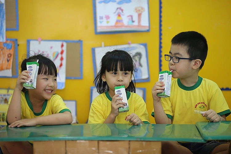 Chương trình Sữa học đường với các công tác chuẩn bị cho mùa tựu trường “mùa dịch” Chương trình Sữa học đường với các công tác chuẩn bị cho mùa tựu trường “mùa dịch”