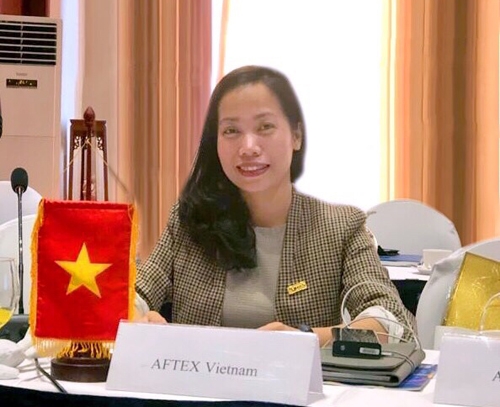 Ngành dệt may “vướng” đủ đường