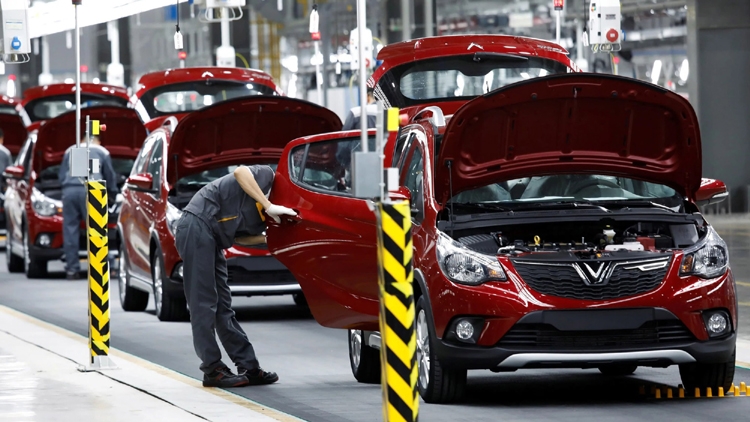 Nâng cao sức cạnh tranh của ngành công nghiệp ôtô Nâng cao sức cạnh tranh của ngành công nghiệp ôtô