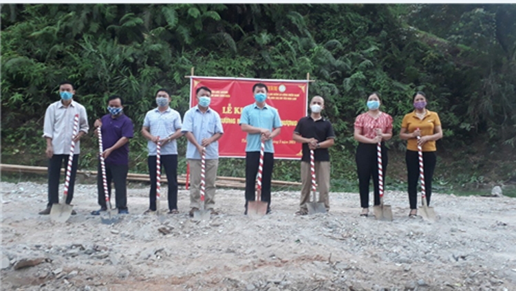 Ngành Giáo dục Đào tạo Hà Giang: Nỗ lực “trồng người” trên cao nguyên đá Ngành Giáo dục Đào tạo Hà Giang: Nỗ lực “trồng người” trên cao nguyên đá