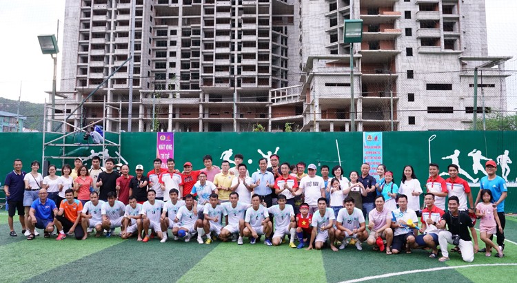 Đoàn thể thao PV GAS xuất sắc giành giải Nhì toàn đoàn tại Hội thao Dầu khí 2022 Đoàn thể thao PV GAS xuất sắc giành giải Nhì toàn đoàn tại Hội thao Dầu khí 2022