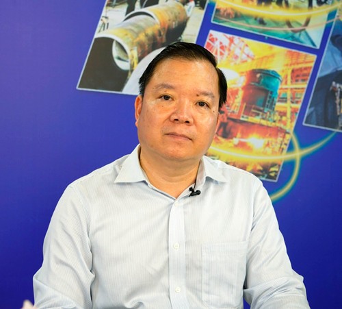 Tạo nền tảng vững chắc để phát triển công nghiệp Tạo nền tảng vững chắc để phát triển công nghiệp