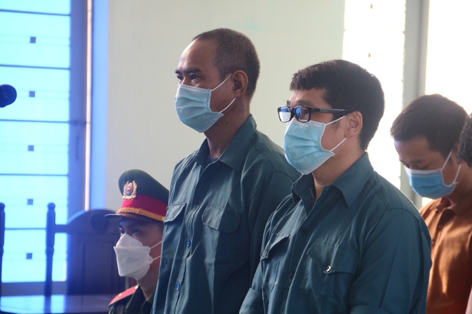 Chân dung ông trùm đường dây buôn lậu xăng, dầu hơn 2.000 tỉ đồng - Ảnh 1. Chân dung ông trùm đường dây buôn lậu xăng, dầu hơn 2.000 tỉ đồng - Ảnh 1.