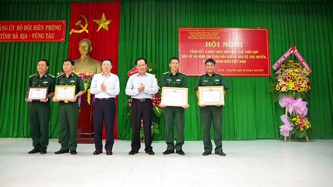 Bà Rịa – Vũng Tàu: Phối hợp bảo vệ an ninh, an toàn dầu khí và bảo vệ chủ quyền, an ninh vùng biển ba ria vung tau phoi hop bao ve an ninh an toan dau khi va bao ve chu quyen an ninh vung bien