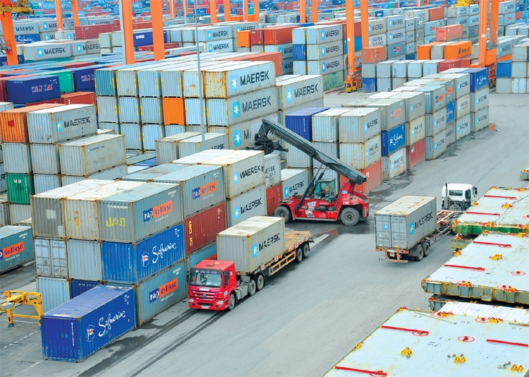 Triển khai giải pháp phát triển xuất khẩu bền vững Triển khai giải pháp phát triển xuất khẩu bền vững