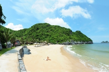 Hải Phòng và Quảng Ninh hợp tác và phát triển du lịch