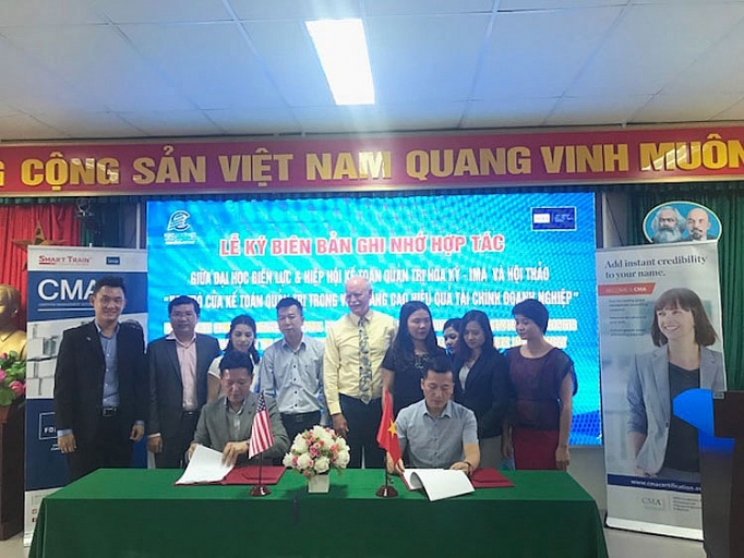 Trường đại học Điện lực đẩy mạnh hợp tác với IMA truong dai hoc dien luc day manh hop tac voi ima