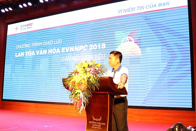 Lan tỏa văn hóa EVNNPC tại Công ty Điện lực Hà Nam lan toa van hoa evnnpc tai cong ty dien luc ha nam