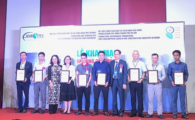 Hà Nội: Kết nối sản xuất và tiêu dùng bền vững trong ngành xây dựng ha noi ket noi san xuat va tieu dung ben vung trong nganh xay dung