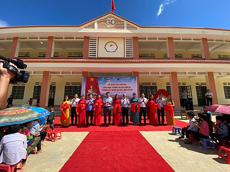 Lễ cắt băng, gắn biển khánh thành công trình tại xã Nậm Xây, huyện Văn Bàn, tỉnh Lào Cai 4320-tuyen-quang-2