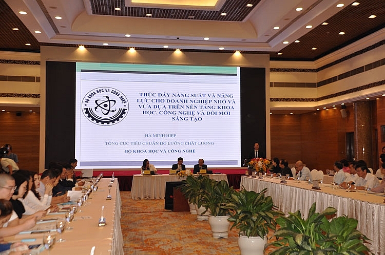 Thúc đẩy năng suất doanh nghiệp nhỏ và vừa dựa trên nền tảng đổi mới khoa học, công nghệ và cải cách qui định hành chính