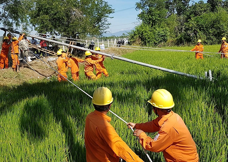 PC Khánh Hòa vận động hơn 331 triệu đồng chuyển đến với đồng bào vùng lũ PC Khánh Hòa vận động hơn 331 triệu đồng chuyển đến với đồng bào vùng lũ