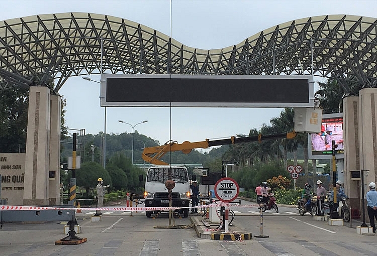 Các đơn vị thuộc Tập đoàn Dầu khí Việt Nam chủ động ứng phó bão số 9 ở cấp độ cao nhất Các đơn vị thuộc Tập đoàn Dầu khí Việt Nam chủ động ứng phó bão số 9 ở cấp độ cao nhất