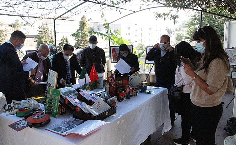 Tổ chức gặp mặt và giới thiệu sản phẩm Việt Nam đến doanh nghiệp Algeria Tổ chức gặp mặt và giới thiệu sản phẩm Việt Nam đến doanh nghiệp Algeria