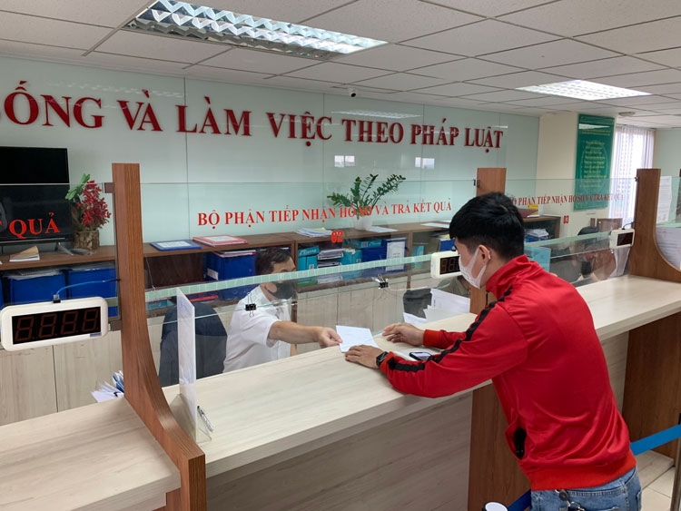 Sở Du lịch Hà Nội tích cực hỗ trợ cho các hướng dẫn viên du lịch gặp khó khăn do dịch Covid-19 Sở Du lịch Hà Nội tích cực hỗ trợ cho các hướng dẫn viên du lịch gặp khó khăn do dịch Covid-19