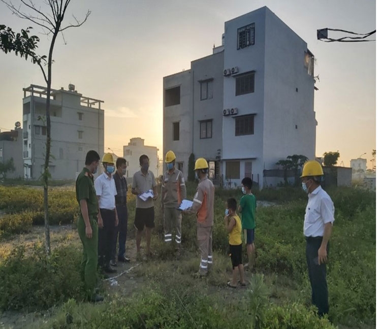 PC Hà Nam tuyên truyền bảo vệ hành lang an toàn lưới điện và sử dụng điện an toàn trong nhân dân PC Hà Nam tuyên truyền bảo vệ hành lang an toàn lưới điện và sử dụng điện an toàn trong nhân dân