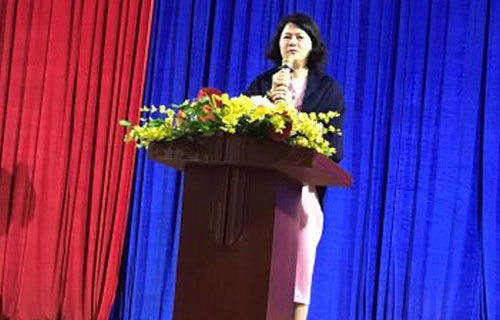 Đào tạo về Thương mại điện tử cho lao động nữ di cư và trẻ em gái ngoài nhà trường