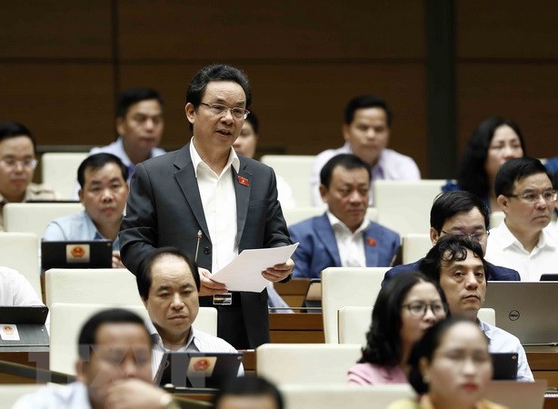 Điều chỉnh thuế tiêu thụ đặc biệt đối với xăng dầu là cần thiết hình ảnh 1 Dieu chinh thue tieu thu dac biet doi voi xang dau la can thiet hinh anh 1