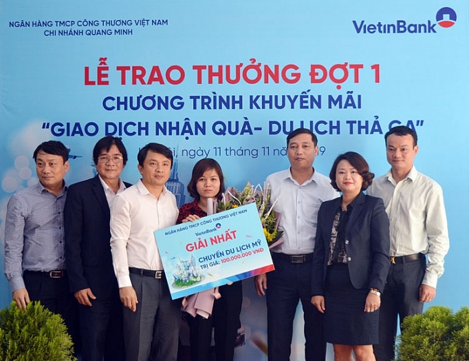 vietinbank tim ra chu nhan chuyen du lich my tri gia 100000000 vnd